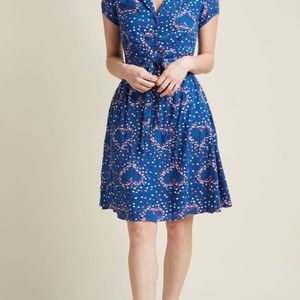Retro Collared Shirt Dress in Blue Hearts